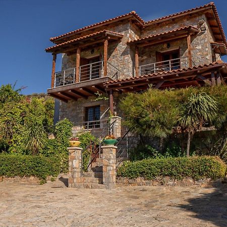 Iris Stone Built Villa Mílatos Exterior foto