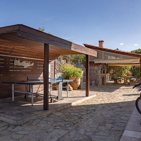 Iris Stone Built Villa Mílatos Exterior foto